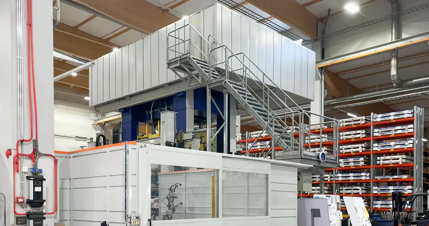 Agility in metal forming – flexible solutions for low- to mid-volume series