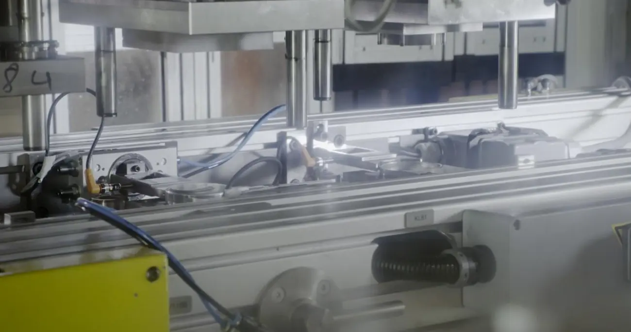 Servo pressing makes new product forms possible